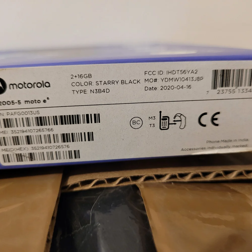 Motorola Moto E6 Smartphone - Black with Blue Packaging